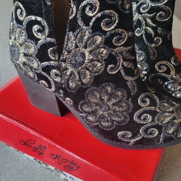 Naughty monkey beautiful booties (Final Price) - Picture 7 of 7